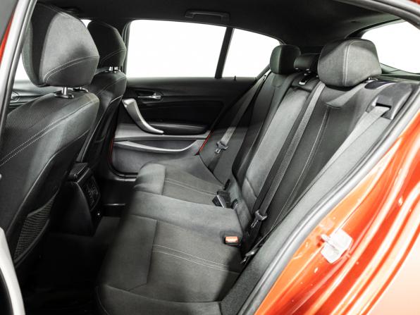 BMW 1 серии II (F20/F21) Рестайлинг 2 с пробегом 2019 года, цена 1 699 700 рублей, 171146 км, хэтчбек, Автокод Объявления