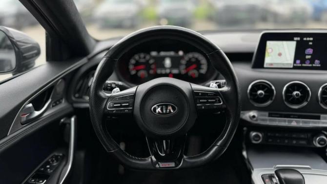 Kia Stinger I с пробегом 2018 года, цена 2 950 000 рублей, 105735 км, лифтбек, Автокод Объявления