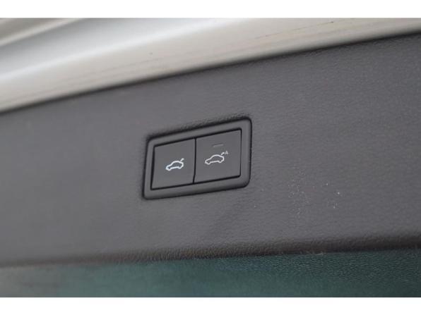 Volkswagen Tiguan II с пробегом 2018 года, цена 2 052 000 рублей, 186961 км, внедорожник, Автокод Объявления