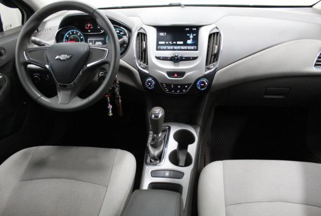 Chevrolet Cruze II с пробегом 2018 года, цена 1 050 000 рублей, 90846 км, седан, Автокод Объявления