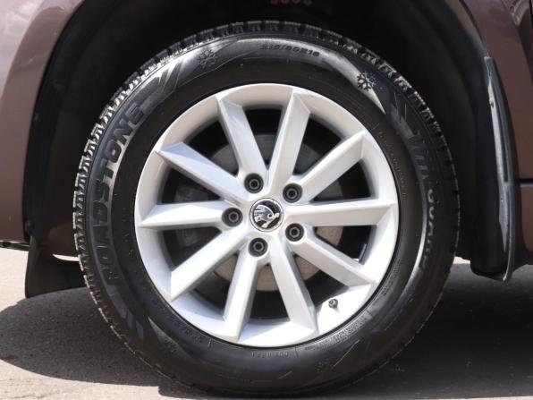 Skoda Yeti I Рестайлинг с пробегом 2014 года, цена 1 250 000 рублей, 90558 км, внедорожник, Автокод Объявления