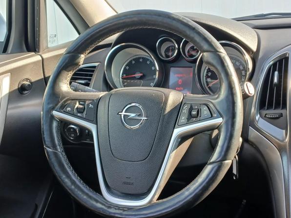 Opel Astra J с пробегом 2012 года, цена 849 000 рублей, 165450 км, хэтчбек, Автокод Объявления