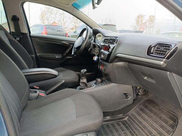 Peugeot 301 I с пробегом 2013 года, цена 649 000 рублей, 281259 км, седан, Автокод Объявления