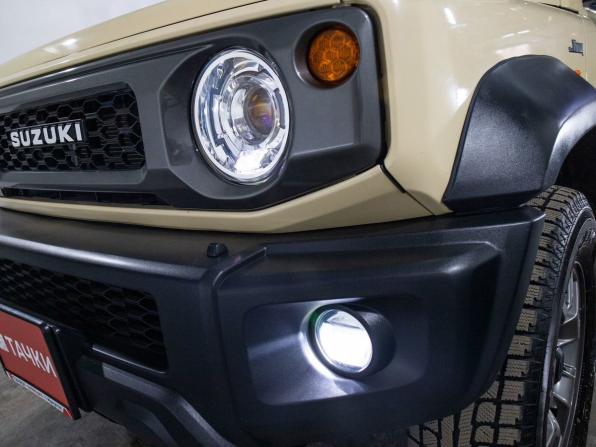 Suzuki Jimny IV с пробегом 2021 года, цена 2 040 000 рублей, 29346 км, внедорожник, Автокод Объявления
