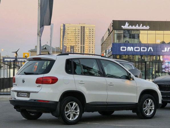 Volkswagen Tiguan I Рестайлинг с пробегом 2012 года, цена 1 026 000 рублей, 132840 км, внедорожник, Автокод Объявления