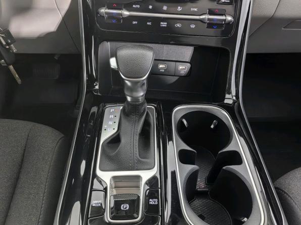 Kia Carnival IV с пробегом 2021 года, цена 3 800 000 рублей, 62000 км, минивэн, Автокод Объявления