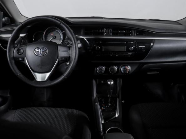 Toyota Corolla XI (E160 E170 E180) с пробегом 2013 года, цена 1 298 000 рублей, 242235 км, седан, Автокод Объявления