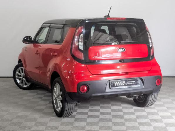 Kia Soul II Рестайлинг с пробегом 2018 года, цена 1 550 000 рублей, 165396 км, хэтчбек, Автокод Объявления