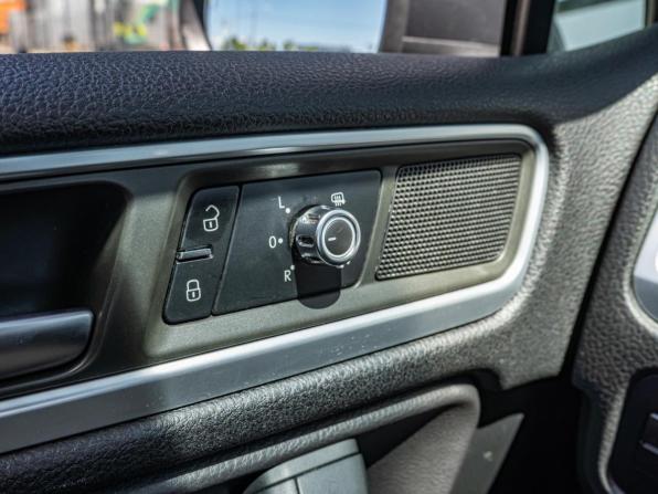 Volkswagen Touareg II с пробегом 2012 года, цена 2 200 000 рублей, 183057 км, внедорожник, Автокод Объявления