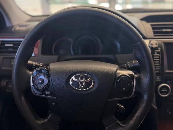 Toyota Camry VII (XV50) с пробегом 2013 года, цена 1 650 000 рублей, 227030 км, седан, Автокод Объявления