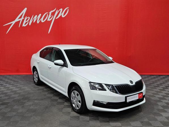 Skoda Octavia III (A7) Рестайлинг с пробегом 2019 года, цена 1 485 000 рублей, 144361 км, лифтбек, Автокод Объявления
