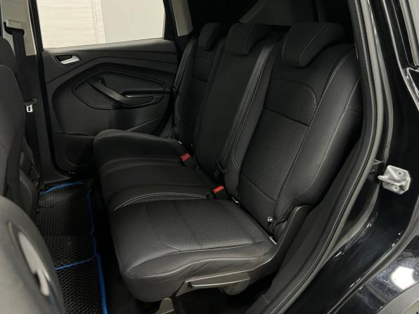 Ford Kuga II Рестайлинг с пробегом 2017 года, цена 1 590 000 рублей, 138700 км, внедорожник, Автокод Объявления