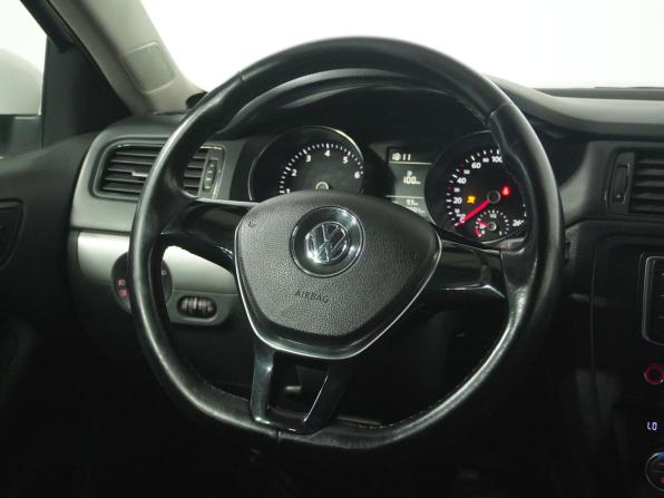 Volkswagen Jetta VI Рестайлинг с пробегом 2015 года, цена 999 000 рублей, 208984 км, седан, Автокод Объявления