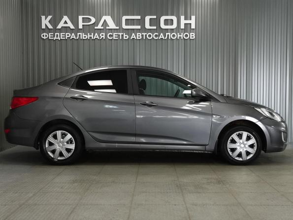 Hyundai Solaris I с пробегом 2012 года, цена 650 000 рублей, 155000 км, седан, Автокод Объявления