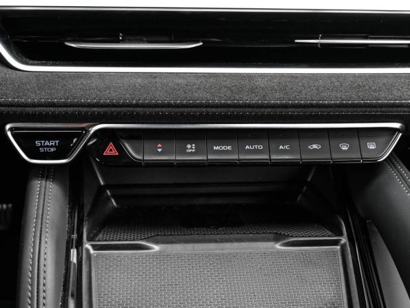Geely Monjaro I с пробегом 2024 года, цена 3 699 000 рублей, 10289 км, внедорожник, Автокод Объявления