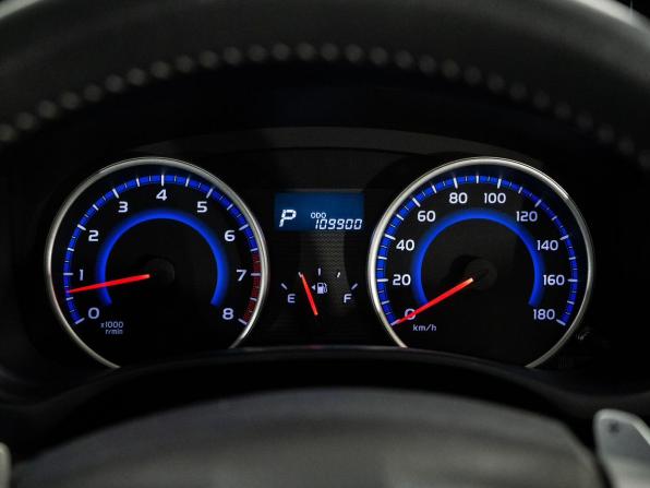 Toyota Wish II Рестайлинг с пробегом 2014 года, цена 1 370 000 рублей, 109900 км, минивэн, Автокод Объявления