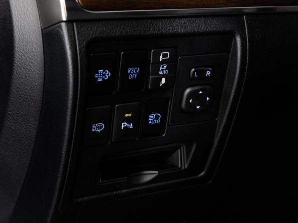 Toyota Land Cruiser 200 Series Рестайлинг 2 с пробегом 2020 года, цена 7 199 000 рублей, 164334 км, внедорожник, Автокод Объявления
