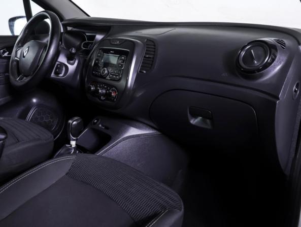 Renault Kaptur I с пробегом 2019 года, цена 950 000 рублей, 193473 км, внедорожник, Автокод Объявления