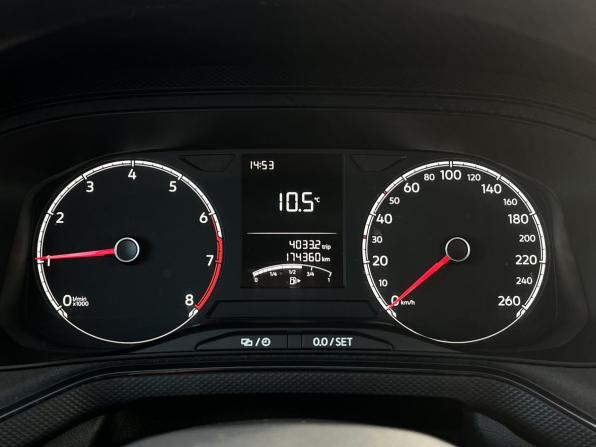 Volkswagen Polo VI с пробегом 2021 года, цена 1 289 000 рублей, 174000 км, лифтбек, Автокод Объявления