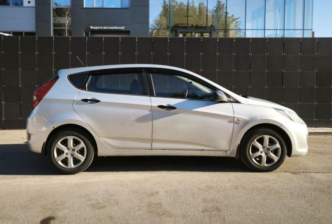 Hyundai Solaris I с пробегом 2011 года, цена 580 000 рублей, 218954 км, хэтчбек, Автокод Объявления