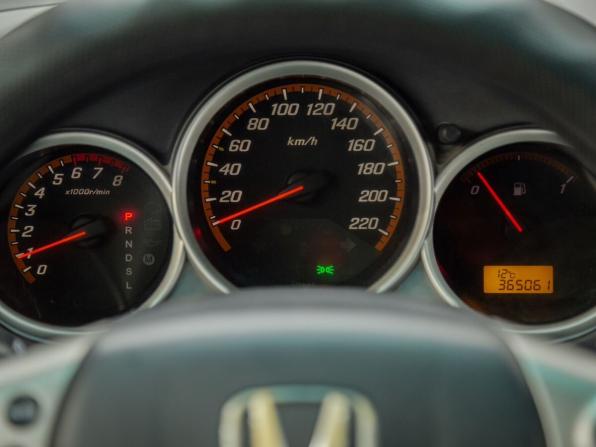 Honda Jazz I Рестайлинг с пробегом 2007 года, цена 560 000 рублей, 365500 км, хэтчбек, Автокод Объявления