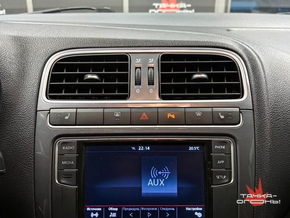 Volkswagen Polo V Рестайлинг с пробегом 2019 года, цена 1 258 000 рублей, 94560 км, седан, Автокод Объявления