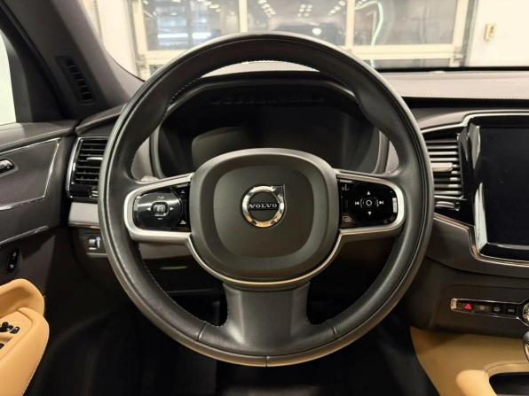 Volvo XC90 II Рестайлинг 1 с пробегом 2021 года, цена 4 670 000 рублей, 97697 км, внедорожник, Автокод Объявления