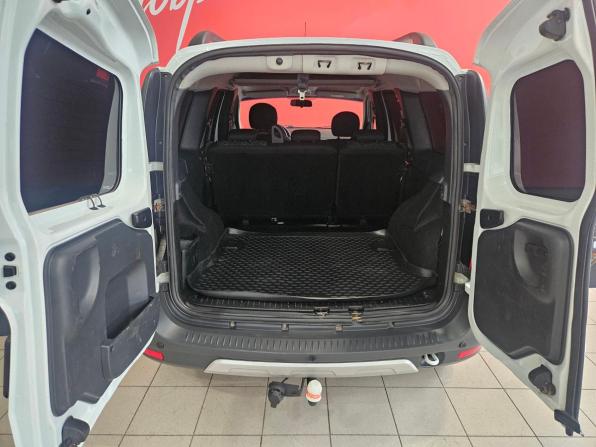 Lada (ВАЗ) Largus I с пробегом 2021 года, цена 1 245 000 рублей, 68315 км, универсал, Автокод Объявления