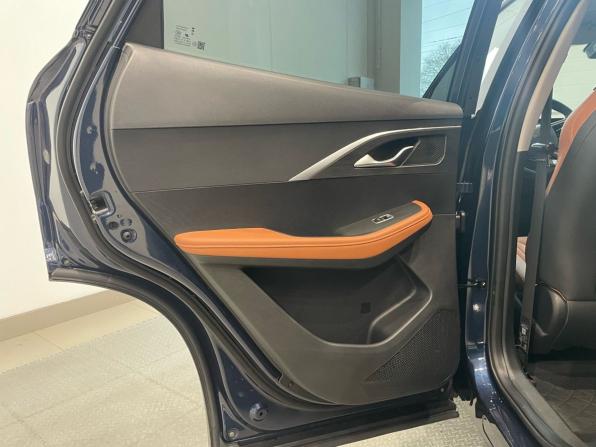 Omoda C5 I с пробегом 2023 года, цена 1 599 000 рублей, 76000 км, внедорожник, Автокод Объявления