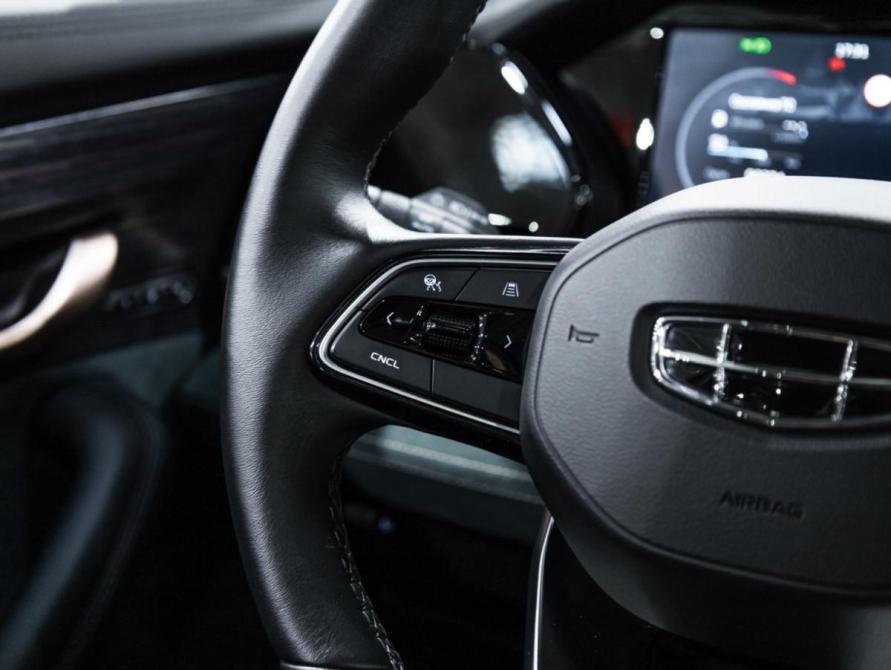 Geely Monjaro I Санкт-Петербург  - изображение 25