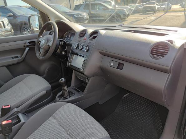 Volkswagen Caddy III Рестайлинг с пробегом 2012 года, цена 900 000 рублей, 221013 км, минивэн, Автокод Объявления