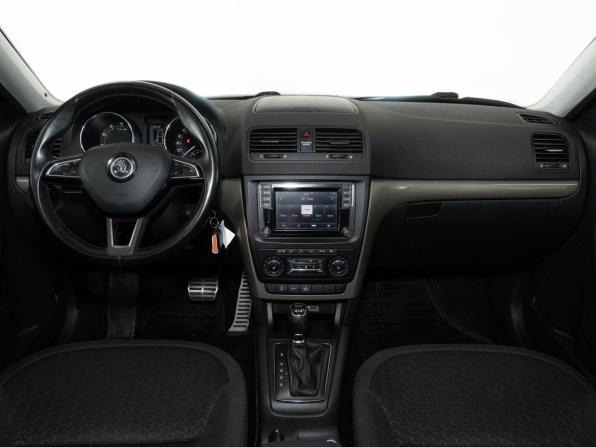 Skoda Yeti I Рестайлинг с пробегом 2016 года, цена 1 541 000 рублей, 153064 км, внедорожник, Автокод Объявления