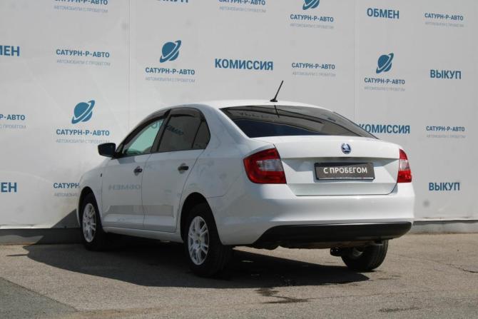 Skoda Rapid I с пробегом 2016 года, цена 1 095 000 рублей, 82000 км, лифтбек, Автокод Объявления
