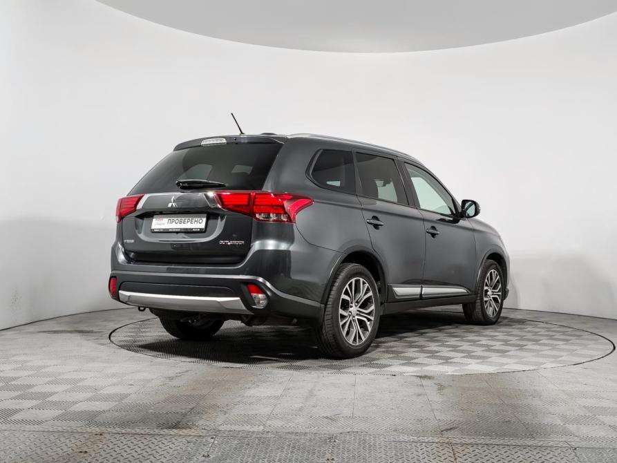 Mitsubishi Outlander III Рестайлинг 2 Санкт-Петербург  - изображение 5