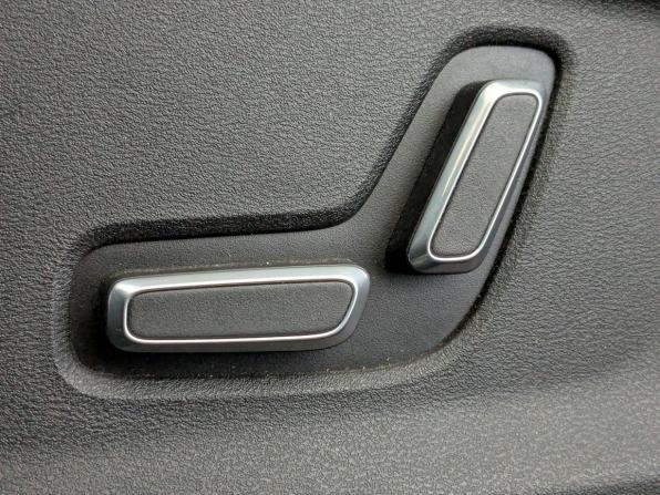 Geely Monjaro I с пробегом 2023 года, цена 3 075 000 рублей, 44990 км, внедорожник, Автокод Объявления