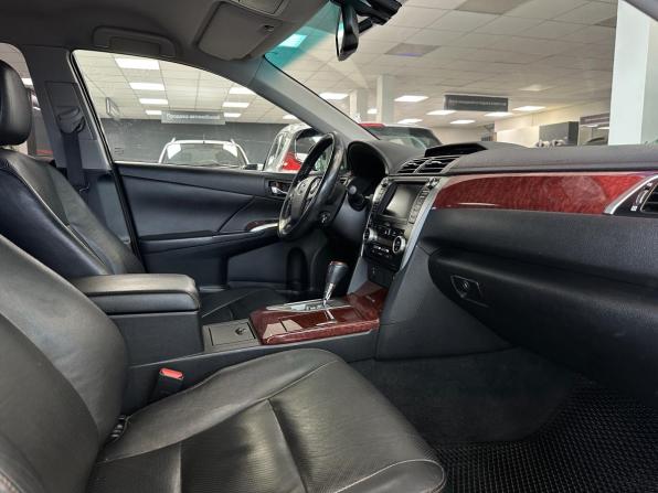 Toyota Camry VII (XV50) с пробегом 2013 года, цена 1 499 000 рублей, 319800 км, седан, Автокод Объявления