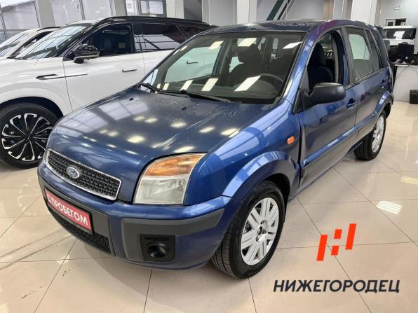 Ford Fusion I Рестайлинг с пробегом 2008 года, цена 264 000 рублей, 290000 км, хэтчбек, Автокод Объявления