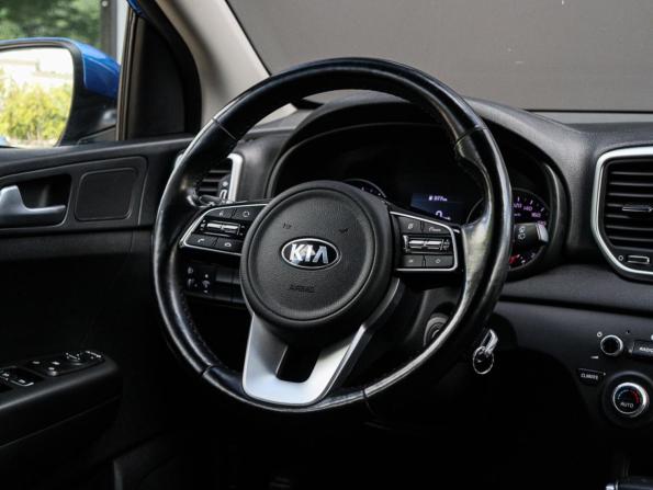 Kia Sportage IV Рестайлинг с пробегом 2020 года, цена 2 719 000 рублей, 61138 км, внедорожник, Автокод Объявления