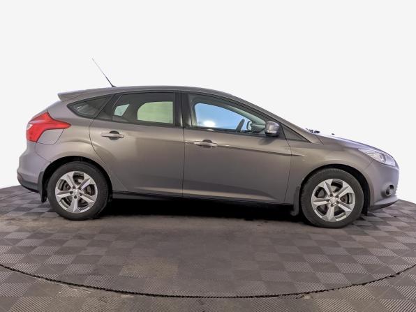 Ford Focus III с пробегом 2013 года, цена 795 000 рублей, 137969 км, хэтчбек, Автокод Объявления
