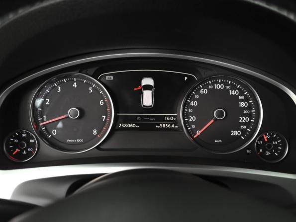 Volkswagen Touareg II с пробегом 2012 года, цена 1 698 070 рублей, 238060 км, внедорожник, Автокод Объявления