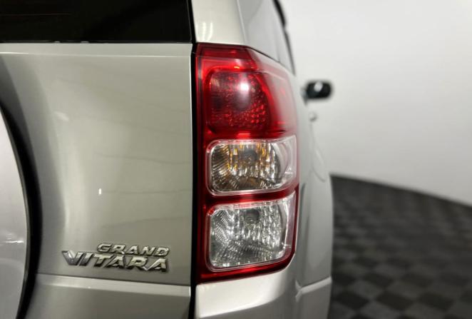 Suzuki Grand Vitara II Рестайлинг 2 с пробегом 2013 года, цена 1 345 000 рублей, 184380 км, внедорожник, Автокод Объявления