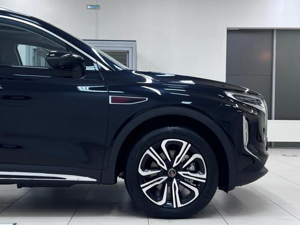 Hongqi HS7 II с пробегом 2025 года, цена 4 290 000 рублей, 8402 км, внедорожник, Автокод Объявления