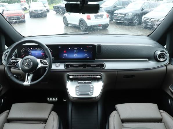 Mercedes-Benz V-Класс III (W447) Рестайлинг 2 с пробегом 2025 года, цена 12 200 000 рублей, 8703 км, минивэн, Автокод Объявления