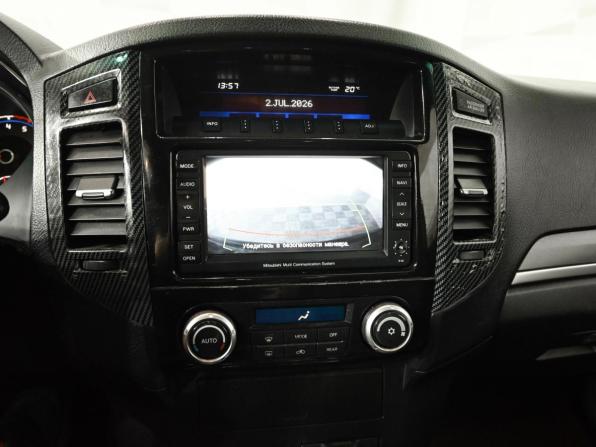 Mitsubishi Pajero IV с пробегом 2010 года, цена 1 950 000 рублей, 329030 км, внедорожник, Автокод Объявления
