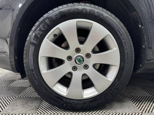 Skoda Octavia II (A5) Рестайлинг с пробегом 2013 года, цена 1 100 000 рублей, 139351 км, лифтбек, Автокод Объявления