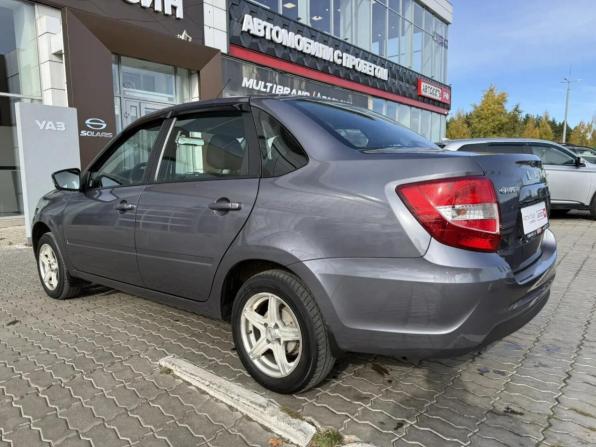 Lada (ВАЗ) Granta I Рестайлинг с пробегом 2022 года, цена 713 790 рублей, 35600 км, седан, Автокод Объявления