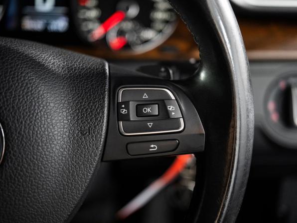 Volkswagen Passat B7 с пробегом 2012 года, цена 1 285 000 рублей, 106262 км, универсал, Автокод Объявления