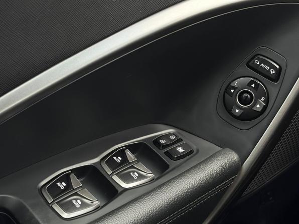 Hyundai Santa Fe III Рестайлинг с пробегом 2016 года, цена 2 399 000 рублей, 122324 км, внедорожник, Автокод Объявления