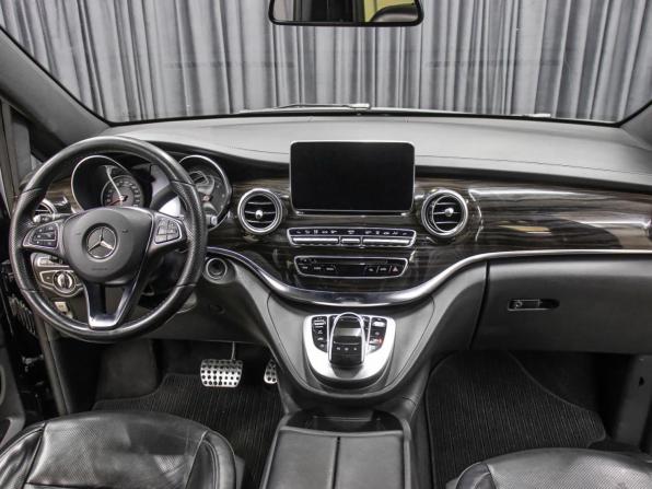 Mercedes-Benz V-Класс III (W447) с пробегом 2017 года, цена 3 498 000 рублей, 253078 км, минивэн, Автокод Объявления