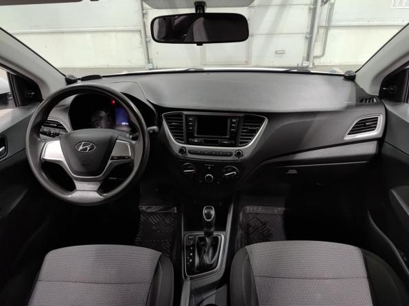 Hyundai Solaris II Рестайлинг с пробегом 2020 года, цена 1 350 000 рублей, 83043 км, седан, Автокод Объявления